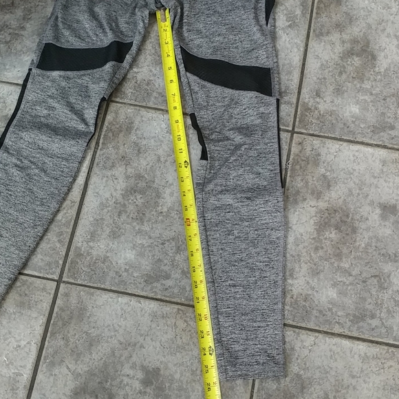 (2/$20) F21 grey workout leggings - Picture 2 of 8